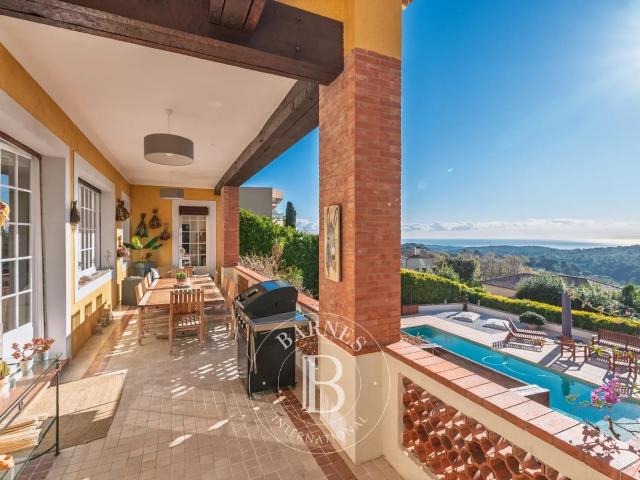 Vence – Propriété de prestige vue mer panoramique, piscine. 365m² Vence