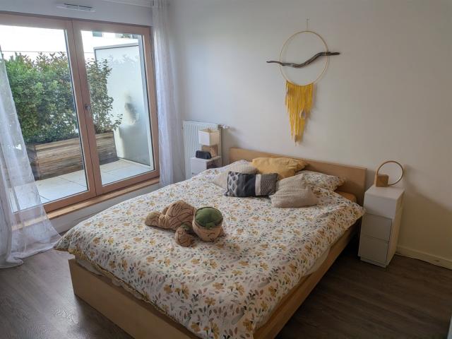Vend appartement T3 Traversant de 2021. 80m² Vénissieux