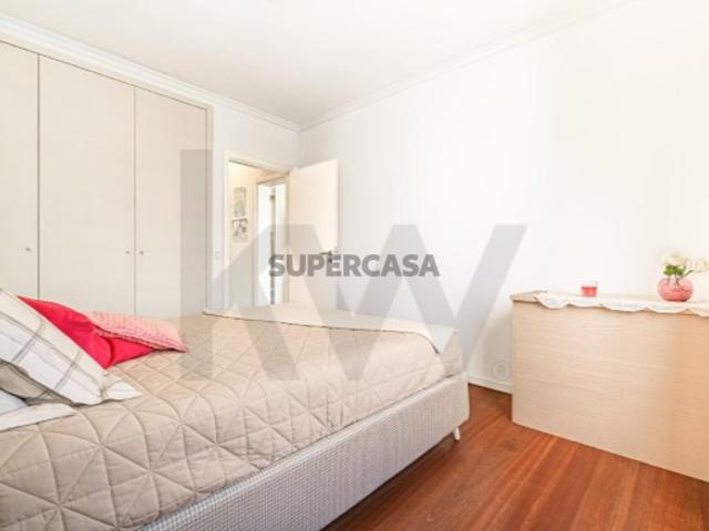 Venda Apartamento T3+1 Ajuda Com 2 Varandas na Zona Premium da Ajuda, num 7º andar