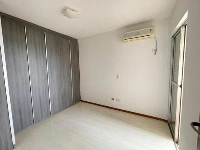 VENDA | Apartamento, com 3 dormitórios em ZONA II, UMUARAMA