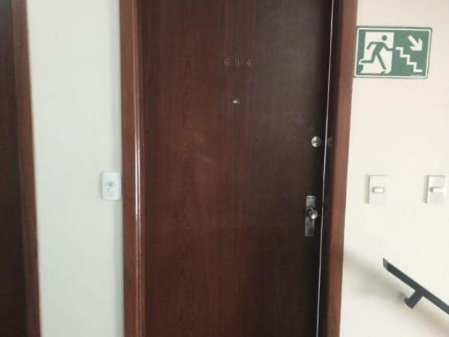 VENDA | Apartamento, com 3 dormitórios em Jardim Universitário, Maringá