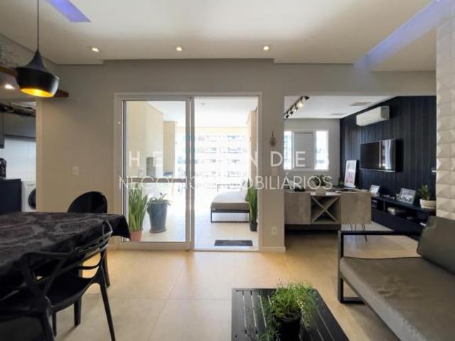Venda apartamento com vista livre no Condomínio London Ville