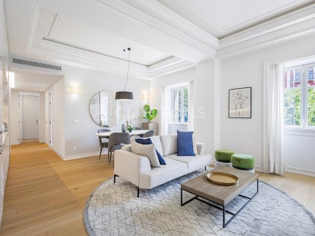 Venda Apartamento prime, António Augusto Aguiar, novo, 2 qua. 82m² Avenidas Novas
