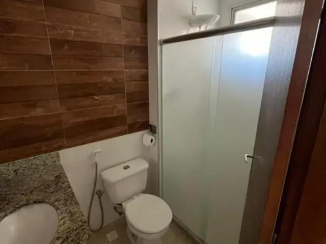 À VENDA Apt com vista mar, 2 quartos, 1 suíte, 1 vaga em Itapuã VV