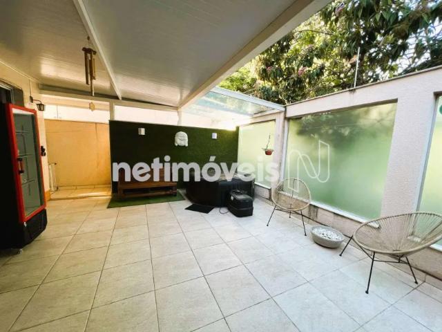 Apartamento com Área Privativa à Venda no Santa Mônica