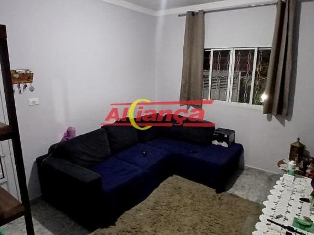 VENDA | Casa na Frente + 02 Imóveis Independentes | 250m² de Terreno, 350m² Construídos