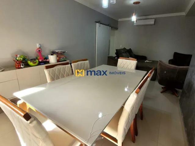 Venda: Casa ampla com 300m² no bairro Nova Esperança Balneário Camboriú