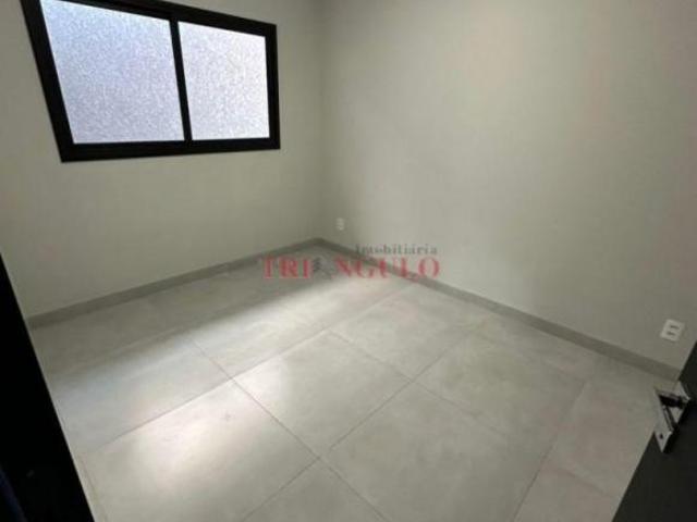 VENDA | Casa, com 4 dormitórios em JARDIM GLOBAL, UMUARAMA