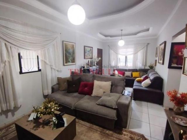 VENDA | Casa, com 4 dormitórios em JARDIM PARAISO, UMUARAMA