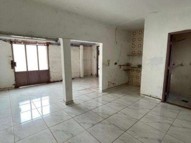 VENDA | Casa, com 2 dormitórios em Centro, Astorga
