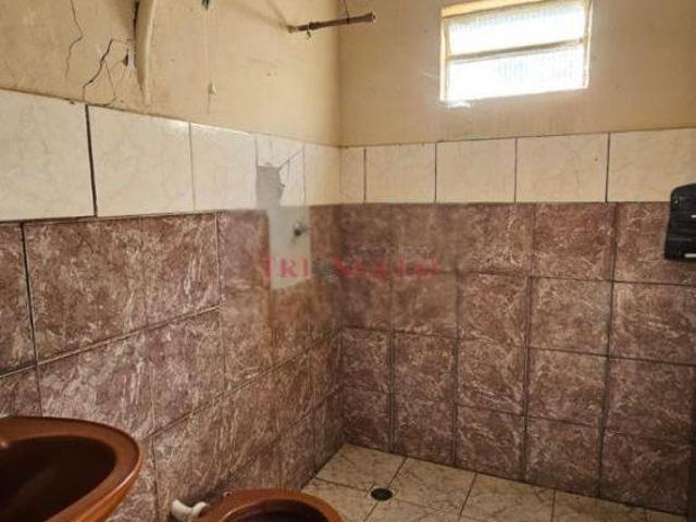 VENDA | Casa, com 2 dormitórios em ZONA VI, UMUARAMA