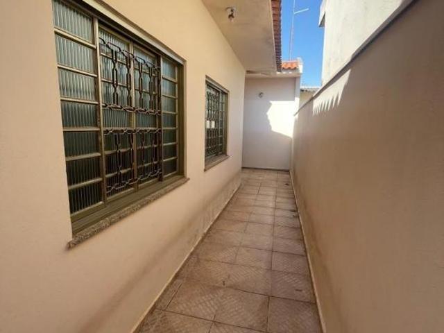 VENDA | Casa, com 3 dormitórios em Centro, Astorga