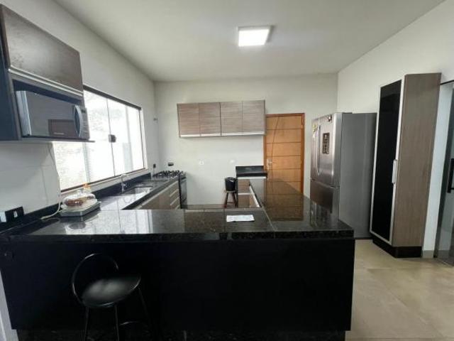 VENDA | Casa, com 3 dormitórios em Jardim Santos Dumont, Paranavaí