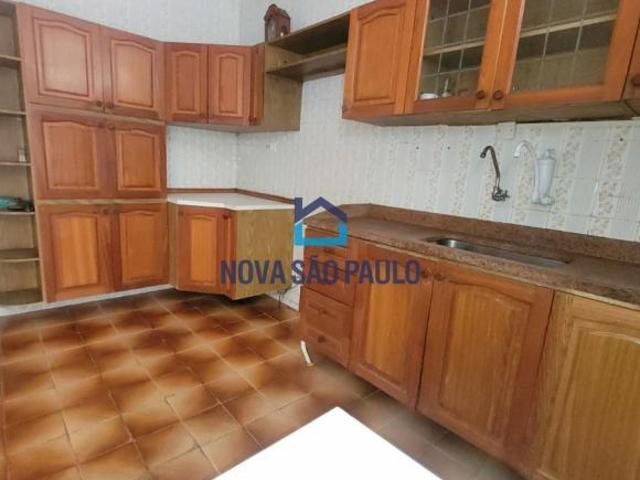 Venda casa com 3 quartos 1 vaga Jardim Aeroporto