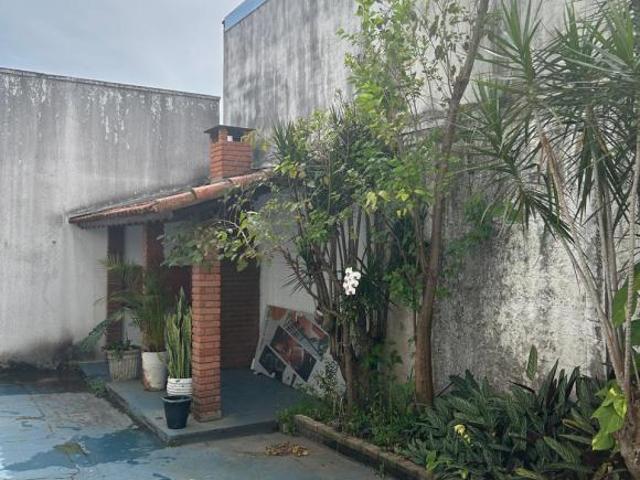 VENDA CASA JARDIM MAIA C/ 4 DORMITÓRIO