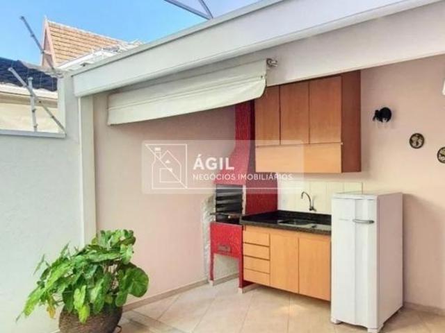 Venda casa sobrado de 3 dormitórios com suíte Jardim das Indústrias São José dos Campos SP