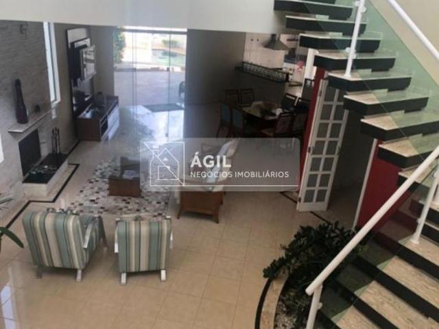 Venda Casa Sobrado de 339m² com 5 dormitórios e 3 suítes Condomínio Altos da Serra II Urbanova