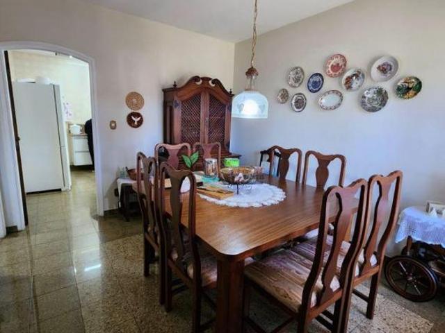 Venda Casa térrea 4 dormitórios 4 vagas edícula Vila Arens Jundiaí/SP