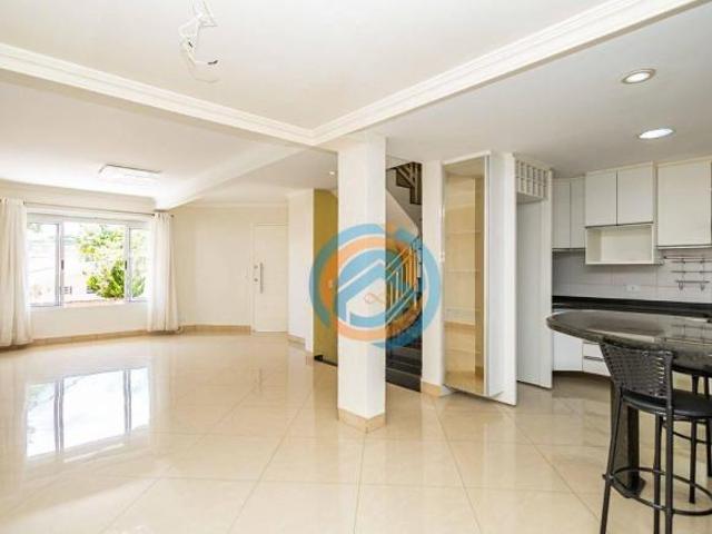 Venda | Casa 213m² no Seminário Próximo ao Parque Barigui