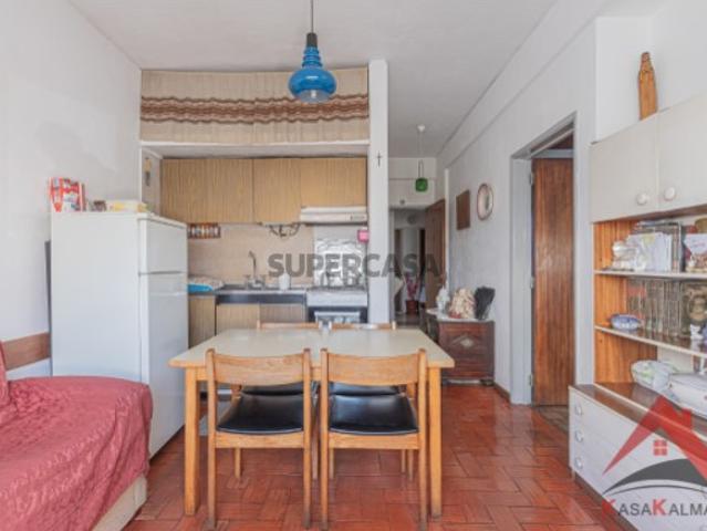 Venda conjunta de 2 apartamentos T1 Miratejo