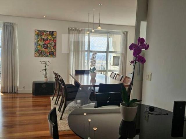 Venda Cobertura Duplex Vila Mariana 300 m² área útil