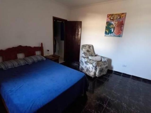 VENDA DE 3 CASAS JD. SAPORITO TABOÃO DA SERRA SP RUA CLARA MUCHINE