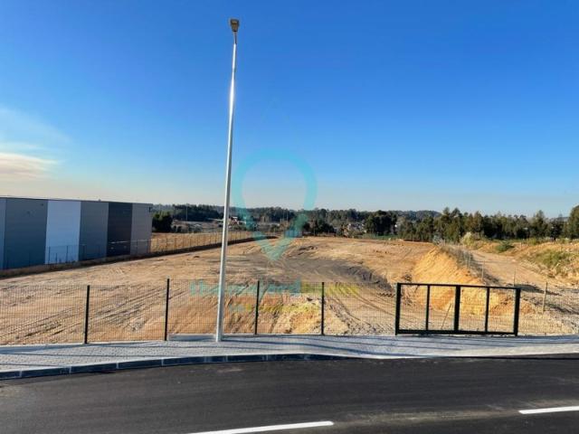Venda de Terreno 5550m2 Excelentes acessos