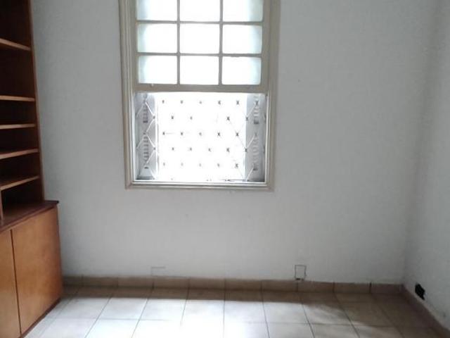VENDA DE CASA SOBREPOSTA BAIXA COMERCIAL OU RESIDENCIAL DE 190m2 NO BAIRRO DO BO
