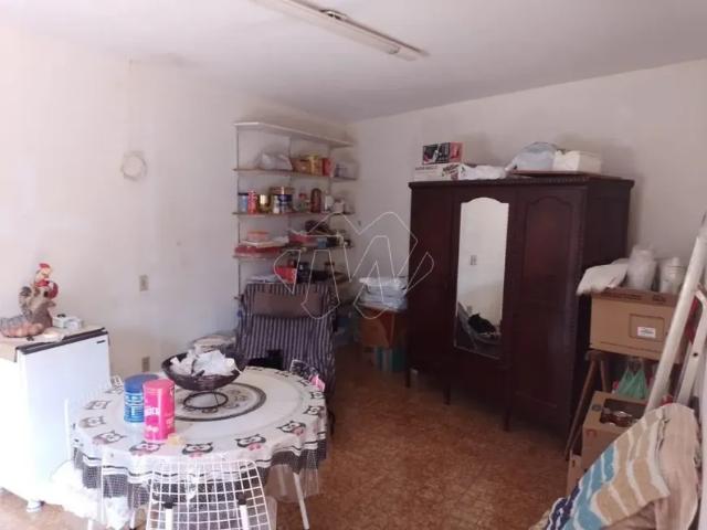 Venda de Casas / Padrão na cidade de Araraquara