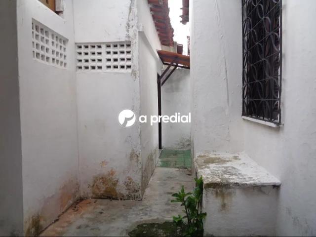 Venda de Casas / Padrão na cidade de Fortaleza
