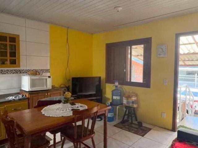 Venda de chave, casa à venda no bairro Jardim do Bosque Cachoeirinha/RS