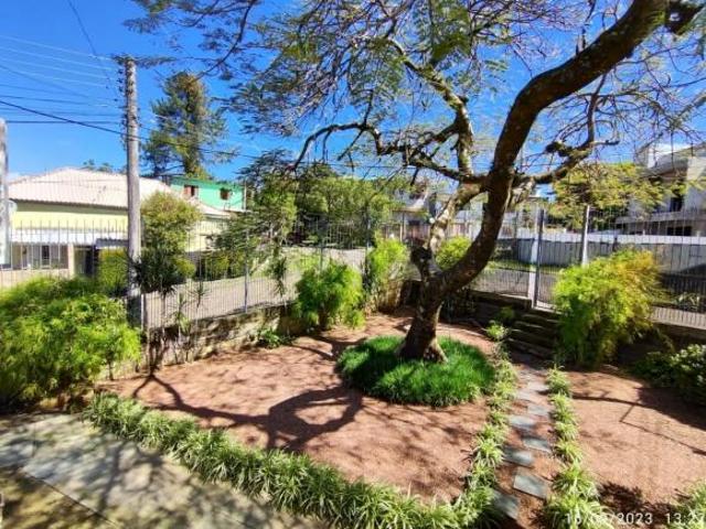 Venda Exclusiva: Casa de Esquina com 3 Dormitórios e 3 Vagas Vila Jardim