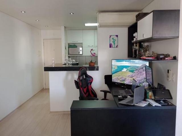 VENDA JAGUARÉ APARTAMENTO 73 metros quadrados com planejados e ar