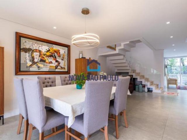 Venda. Jardim Cordeiro. Casa em condomínio com 424m². 4 quartos/suítes. 4 vagas