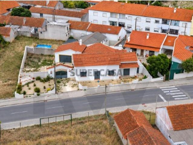 Venda Moradia Térrea T1 + T0