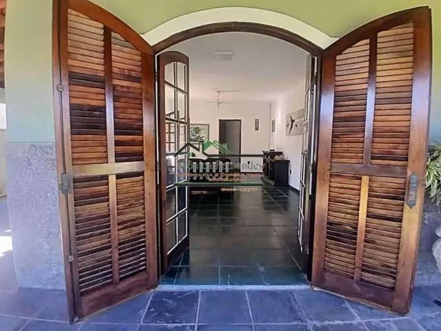 Venda ou Aluguel, Casa Semi Luxo, 3 Suítes, Área Gourmet Completa, Piscina, Campinho e Salão de Jogos ou Eventos