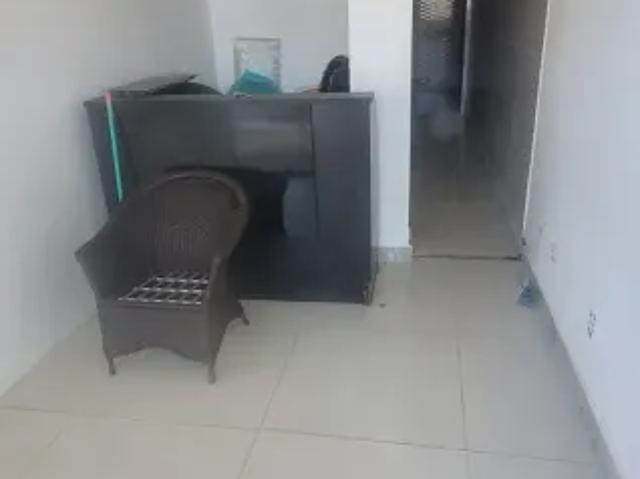 Venda Prédio Comercial Escriturado com 4 Lojas Comerciais