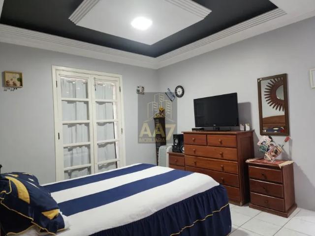 Venda Sobrado 215m2 espaçoso 3 dormitórios sendo 1suite 2vagas Butantã SP