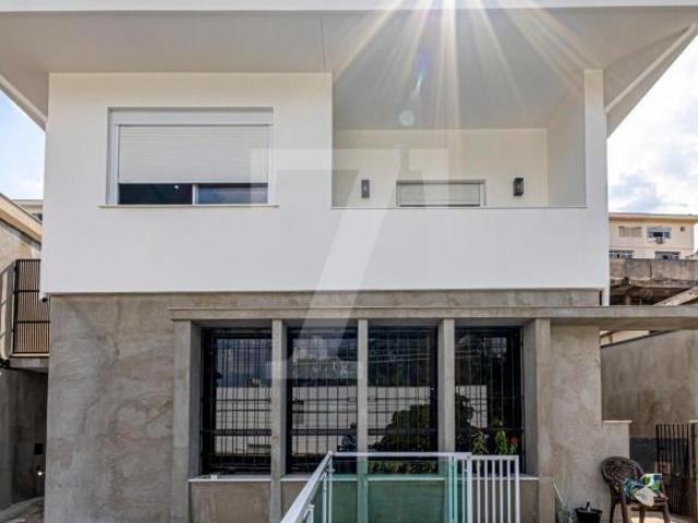 Venda Sobrado Vila Madalena 300 m² 4 dormitórios 10 vagas
