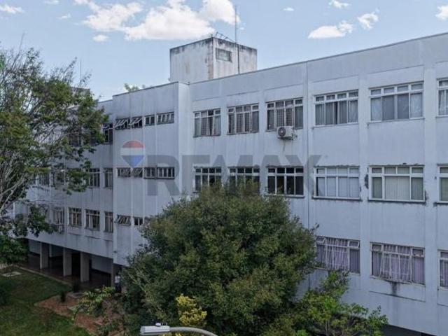 VENDA SQN 407 | 2 Quartos | Suíte com Closet | Reformado | 52 m2 | 3º Andar | Elevador