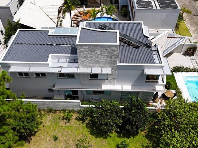vendas Casa de alto padrão de 280 m2, Florianópolis, Santa Catarina
