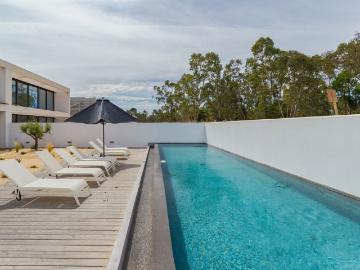 Distrito de Aveiro - Jardim, Piscina, Garagem