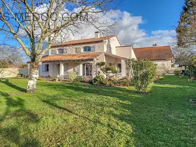 Vendays Montalivet 33930 Achat / Vente maison 7 pièces t7 au dernier étage terrasse