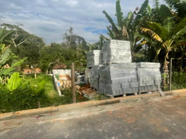 Vende terreno com IPTU já desmembrado pronto para construir