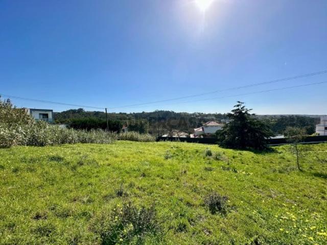 Vende Terreno Ericeira 4 km, A Casa das Casas