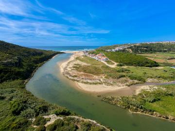 Vende Terreno, Ericeira 6 Km, A Casa das Casas