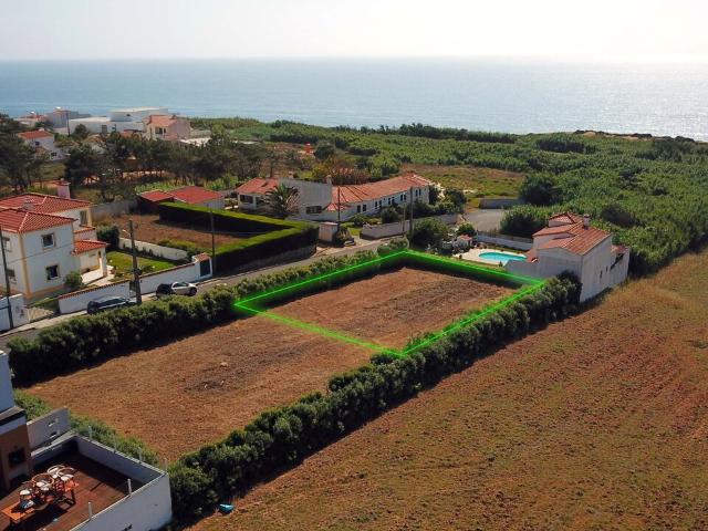 Vende Terreno Ericeira 6 km, A Casa das Casas