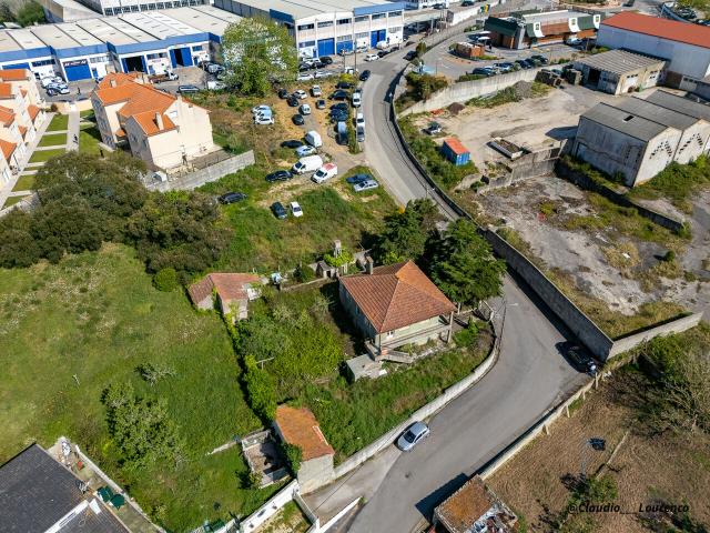 Vende Terreno Ericeira 8 km, A Casa das Casas