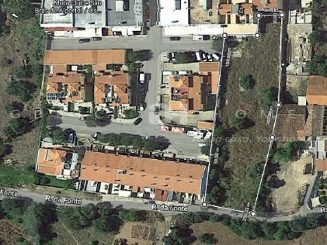 VENDE TERRENO PRA CONSTRUÇÃO DE MORADIAS NO CENTRO DE SÃO BRÁS DE ALPORTEL
