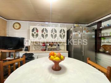Casa en venta en Villa Nuevo Extremo - Estacionamiento